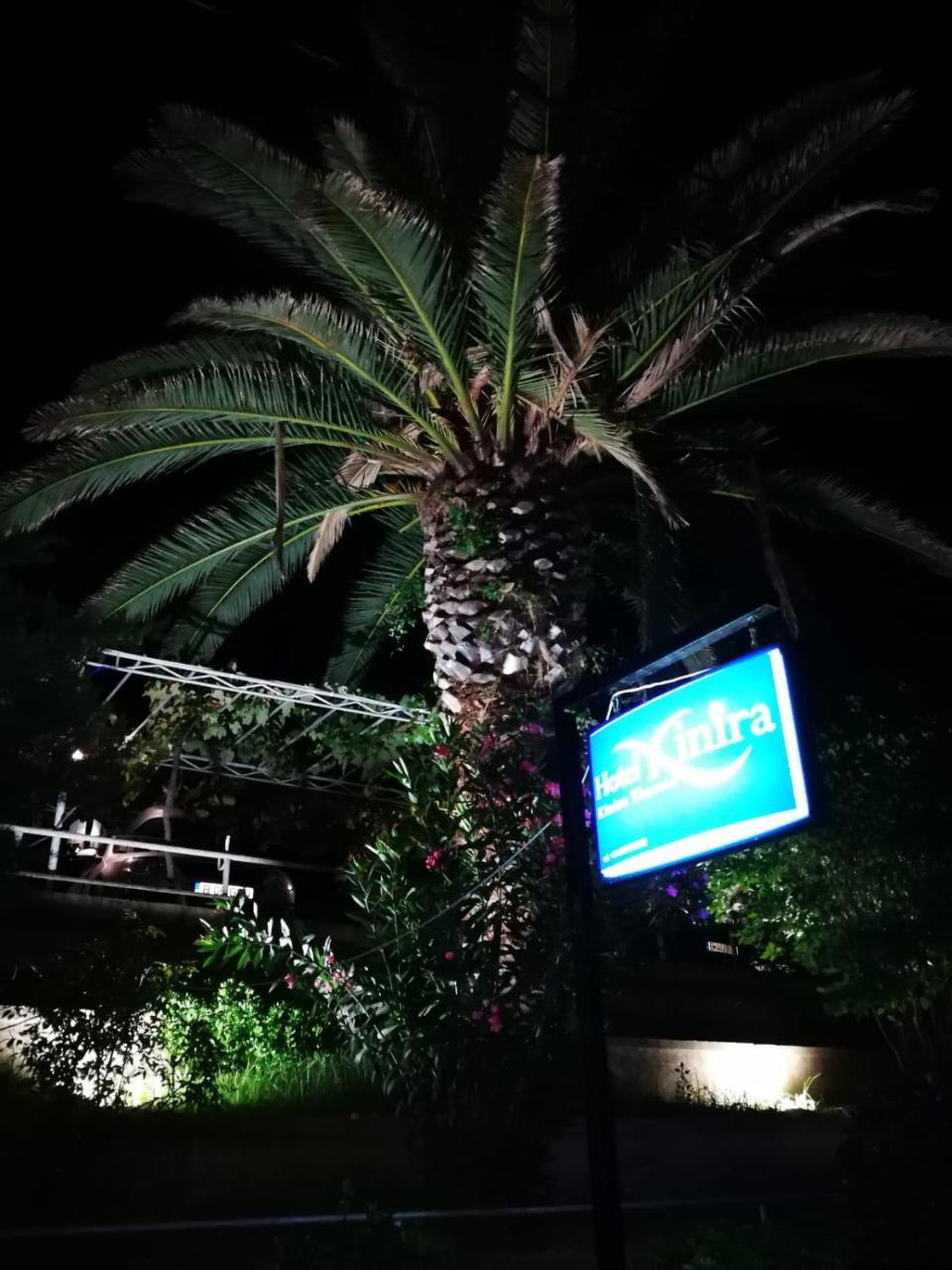 Hotel Kinira Exterior photo